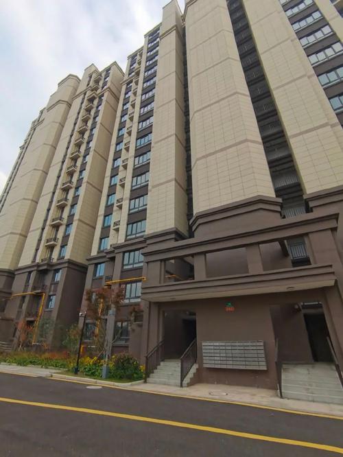 请问上海动迁房办产证需要哪些材啊? 请问上海动迁房办产证需要哪些材啊?